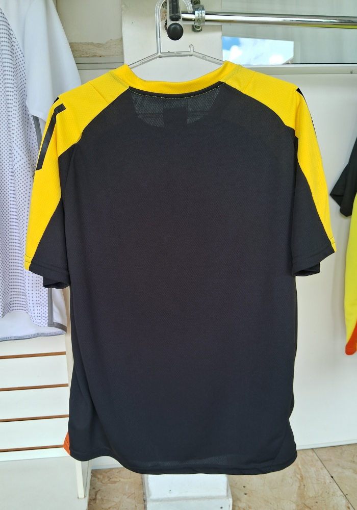 Camisa do Atlético / Camisa de Treino 2025 / Linha Premium Tecnologia Aeroready, Controla a Umidade e Remove o Suor do Corpo .